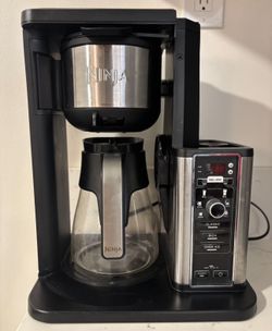 Ninja Hot & Iced XL Coffee Maker with Rapid Cold Brew