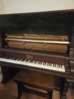 Grand piano