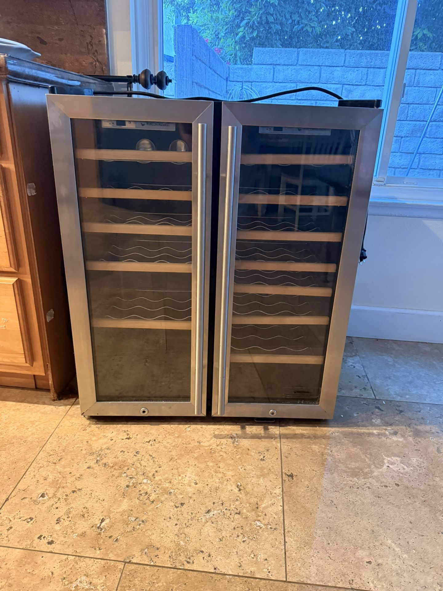 Wine enthusiasts Wine Cooler