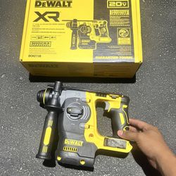 Dewalt XR 1sds rotary hammer
