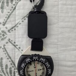 Glow in The Dark Retractor Dive Compass