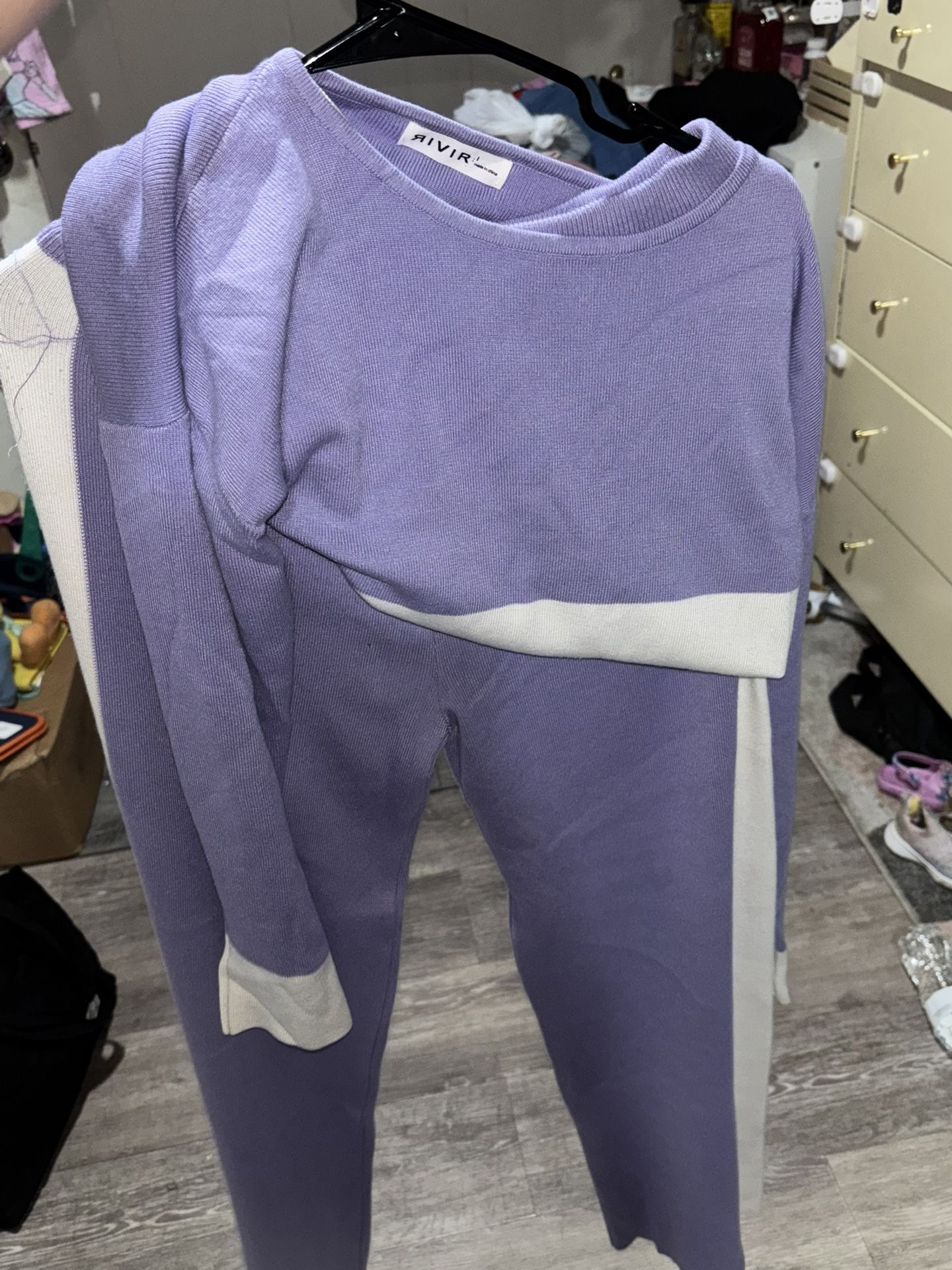 Womens Clothes