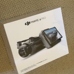 DJI Mavic 4 pro creator combo