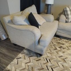 2piece Couches&Pillows