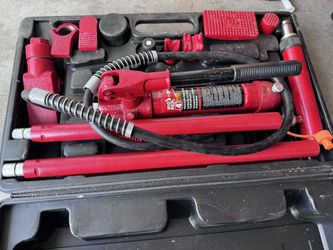 Torun BIG RED JACKS hydraulic ram system