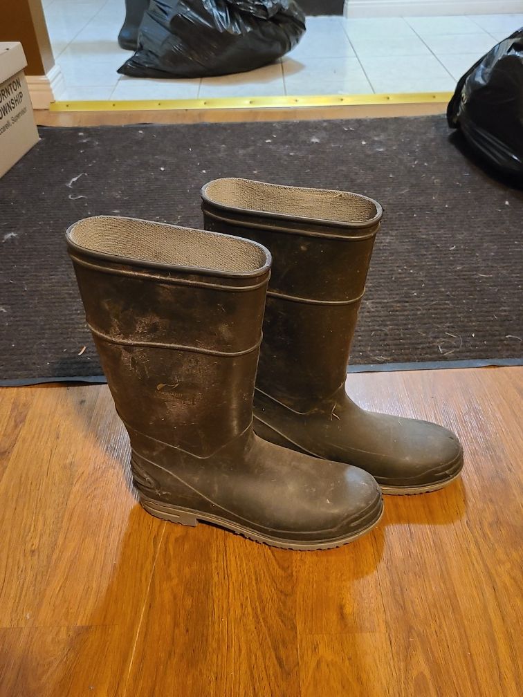 Rain / mud boots