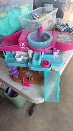 Little People Barbie Beach House Playset Fisher Price