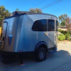 Airstream Basecamp 16X