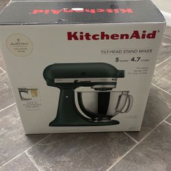 Kitchen Aid Mixer (Brand New)