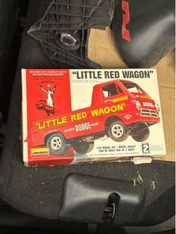 Little Red Wagon model kit