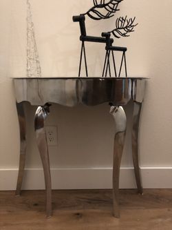 Metal table