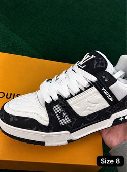 Louis Vuitton LV Trainer Sneakers Size 8