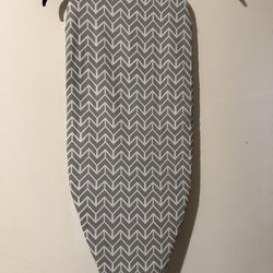 Ironing board foldable