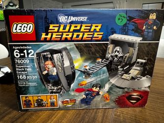 LEGO DC Super Heroes Superman Black Zero Escape 76009