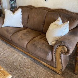 Western Rustic Style Leather w/Wood Accent Sofa