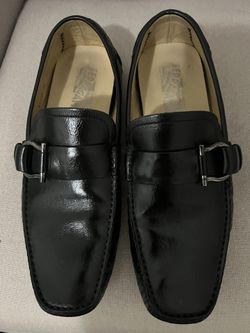 Black Salvatore Ferragamo Size 9