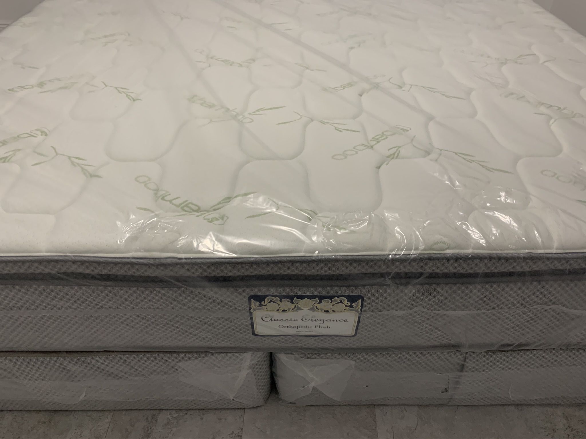 King Size Luxury Plush Pillowtop Mattress Set