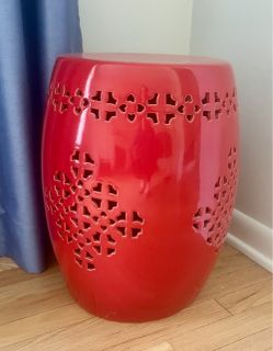 Accent Stool / End Table