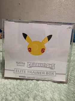 Pokémon Celebrations Etb