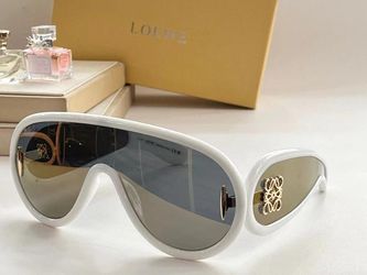 LOEWE  Sunglasses 
