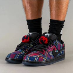 Nike SB Dunk Pro x Nardwuar - Size 13