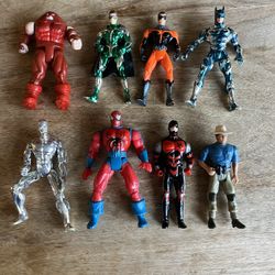 8 Vintage Figures. DC Comics , Spider Man 