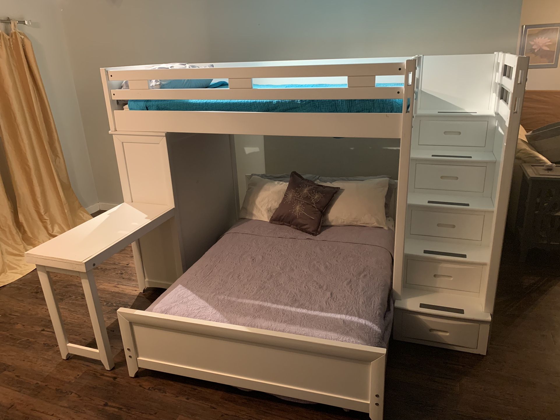 Rooms To Go Bunk Bed With Dresser And Storage  