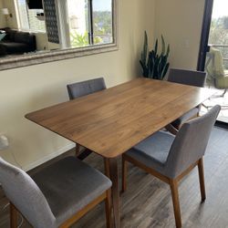 Mid Century Modern Wood Dining Room Table And 4 Chairs