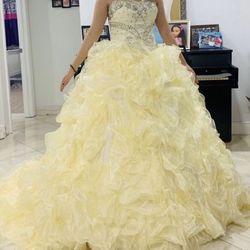 Yellow Quinceñera Dress 