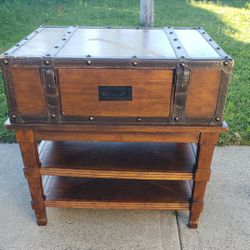 Beautiful ASHLEY Suite Case Style End Table    
