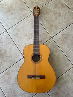 Vintage 1960s Goya G-17 Classical Guitar