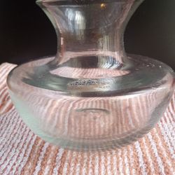 Vintage, BLENKO, " " Spittoon Type" , Glass Vase. Highly Collectable