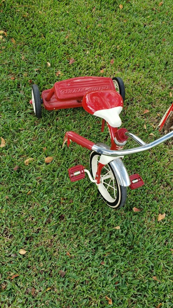 Radio flyer tricycle