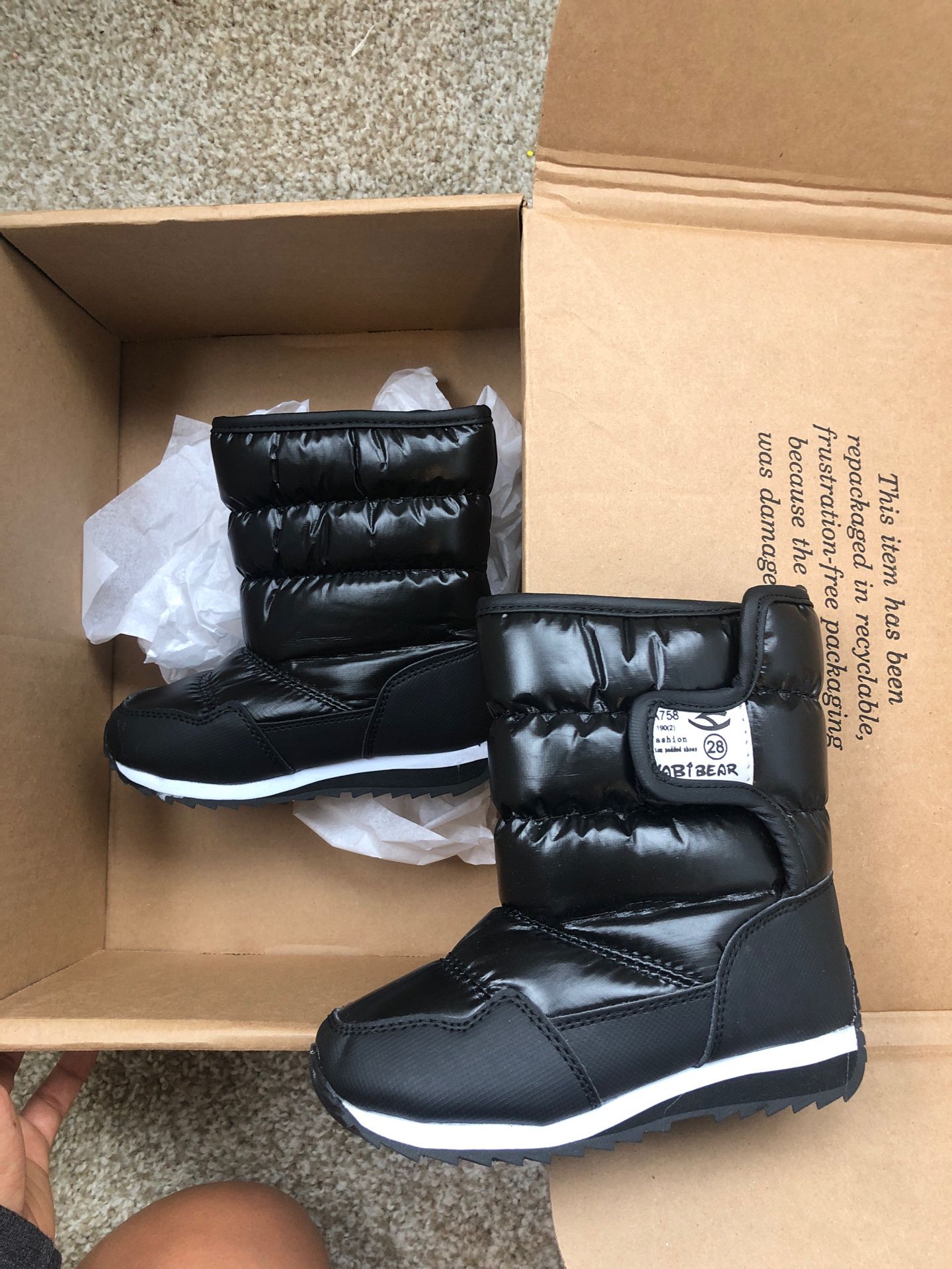 Kids snow boots girls size 28 new