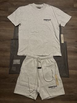 Essentials Set