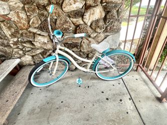 Huffy Beach Cruiser