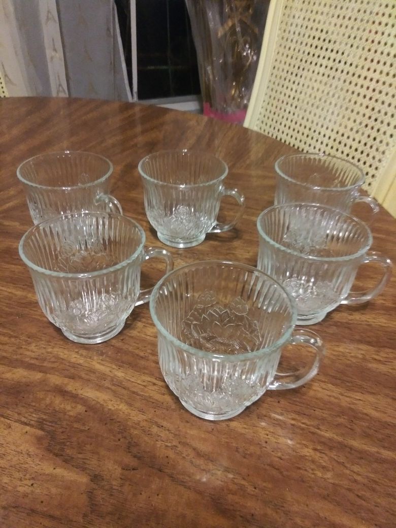 Set of 6 punch bowl cups