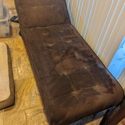 Ottoman Recliner Or Flat Bed  6ft