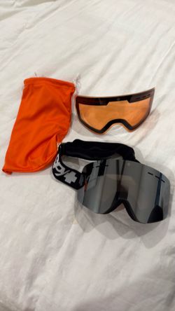 Adult snow goggles