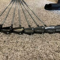 Pre Owned TAYLORMADE=p790s And Extras. 
