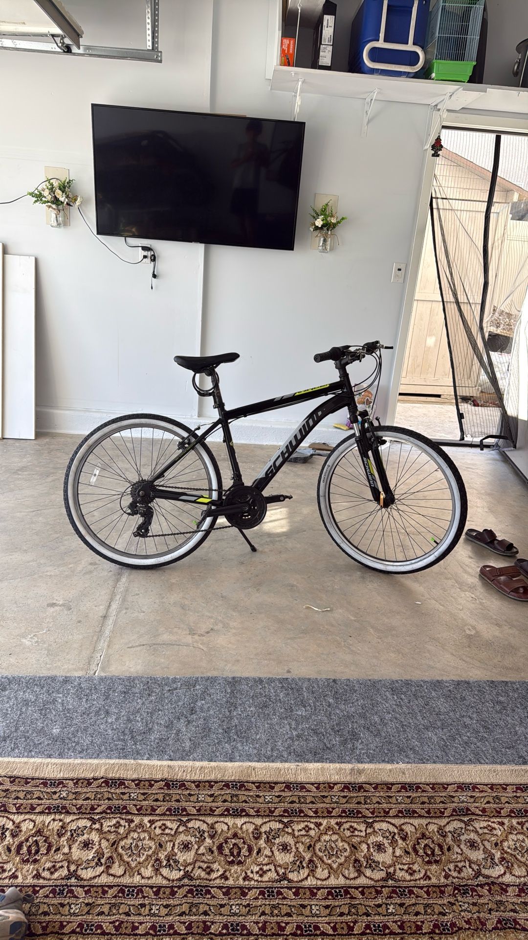 Schwinn 26 Inc Mountain Bike