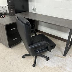 Desk & Chair