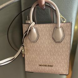 Mercer Extra-Small Logo and Leather Crossbody Bag (ligh pink)
