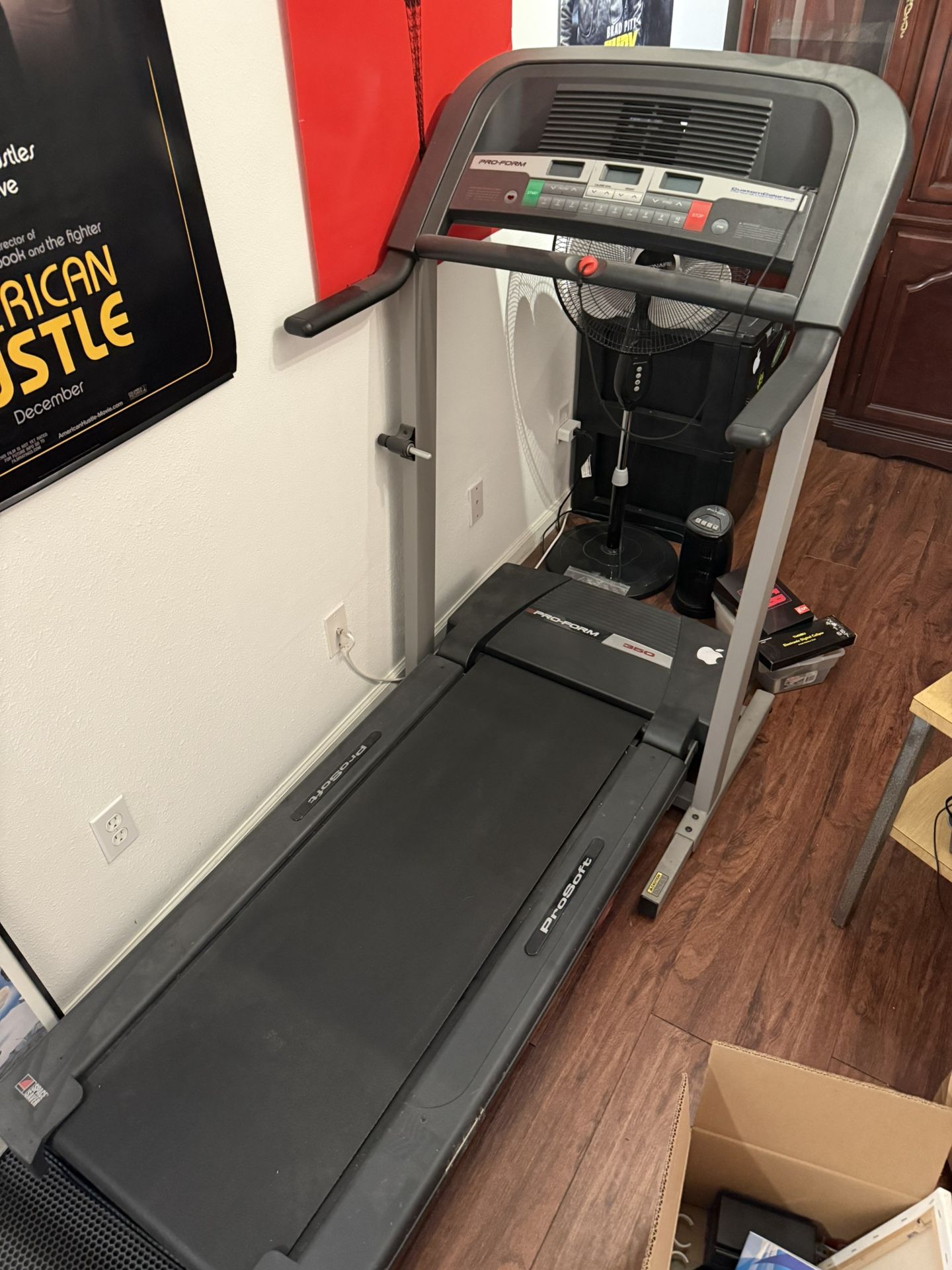 Preform 350 Treadmill