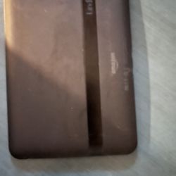 Amazon Kindle fire HD X43Z60 16 MB Wi-Fi 7 inch touchscreen tablet black