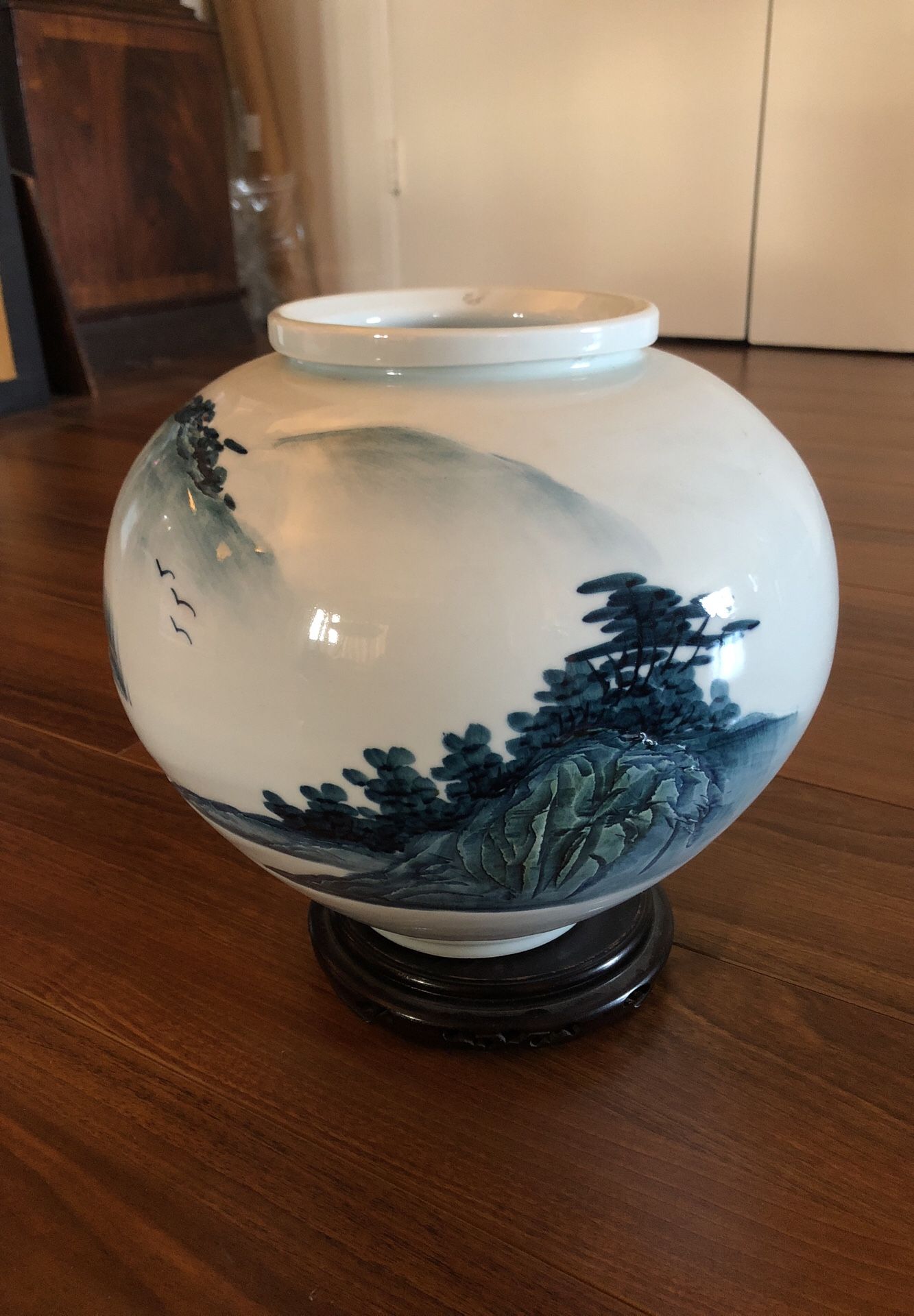 Vintage Large Korean Porcelain Vase