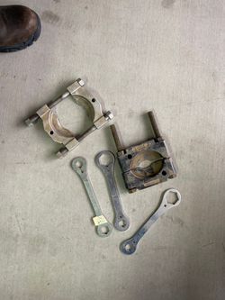 Harley Davidson axle wrenches & bearing Separator