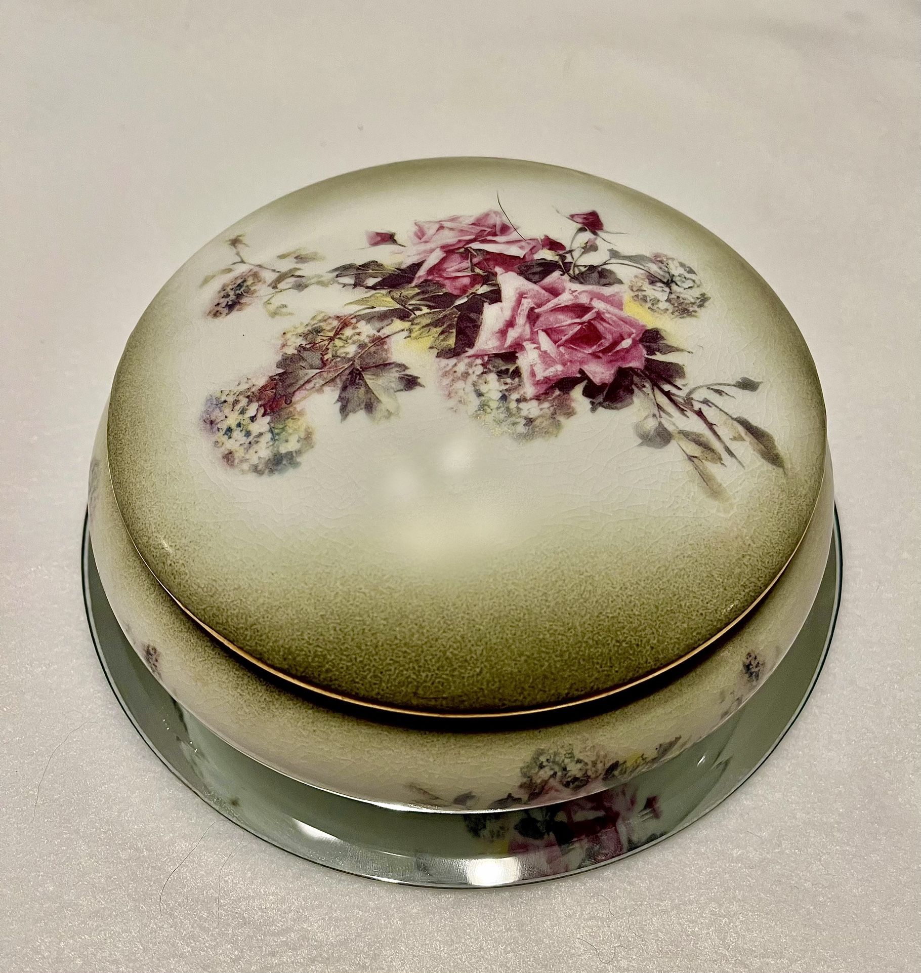 Vintage Porcelain Powder Box By 1898 China Company