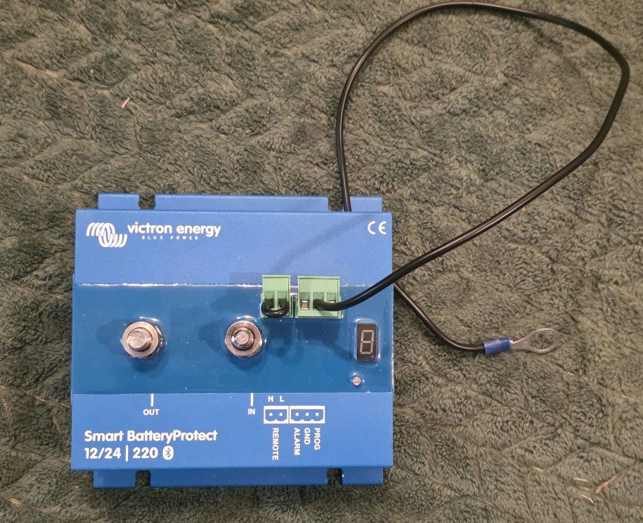 Victron Energy Smart BatteryProtect 12/24-Volt 220 amp