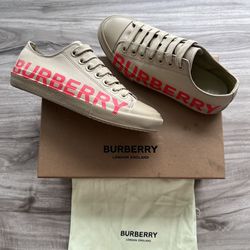 Burberry Larkhall Low Dark Honey Size 5.5 Women’s (EU 36)